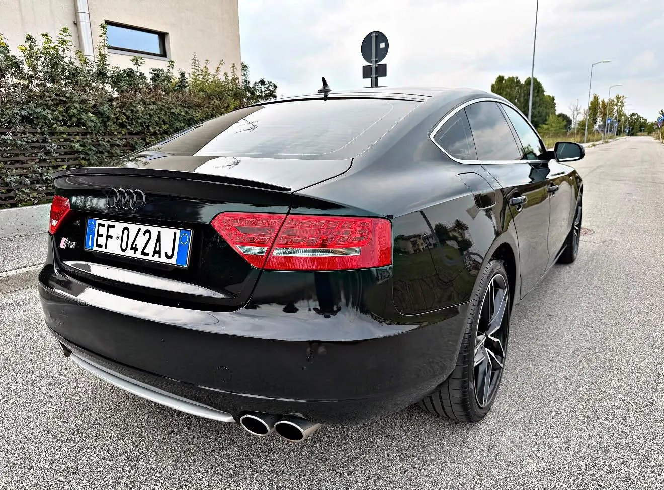 Audi A5 2010 photo 4