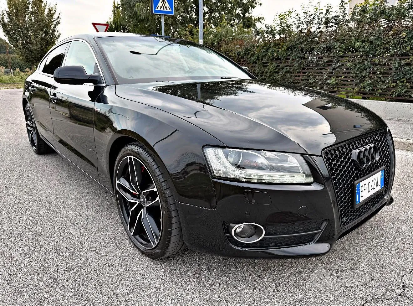 Audi A5 2010 photo 2