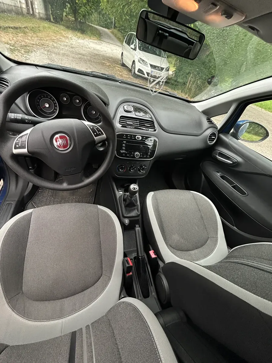 Fiat Punto 2013 photo 3