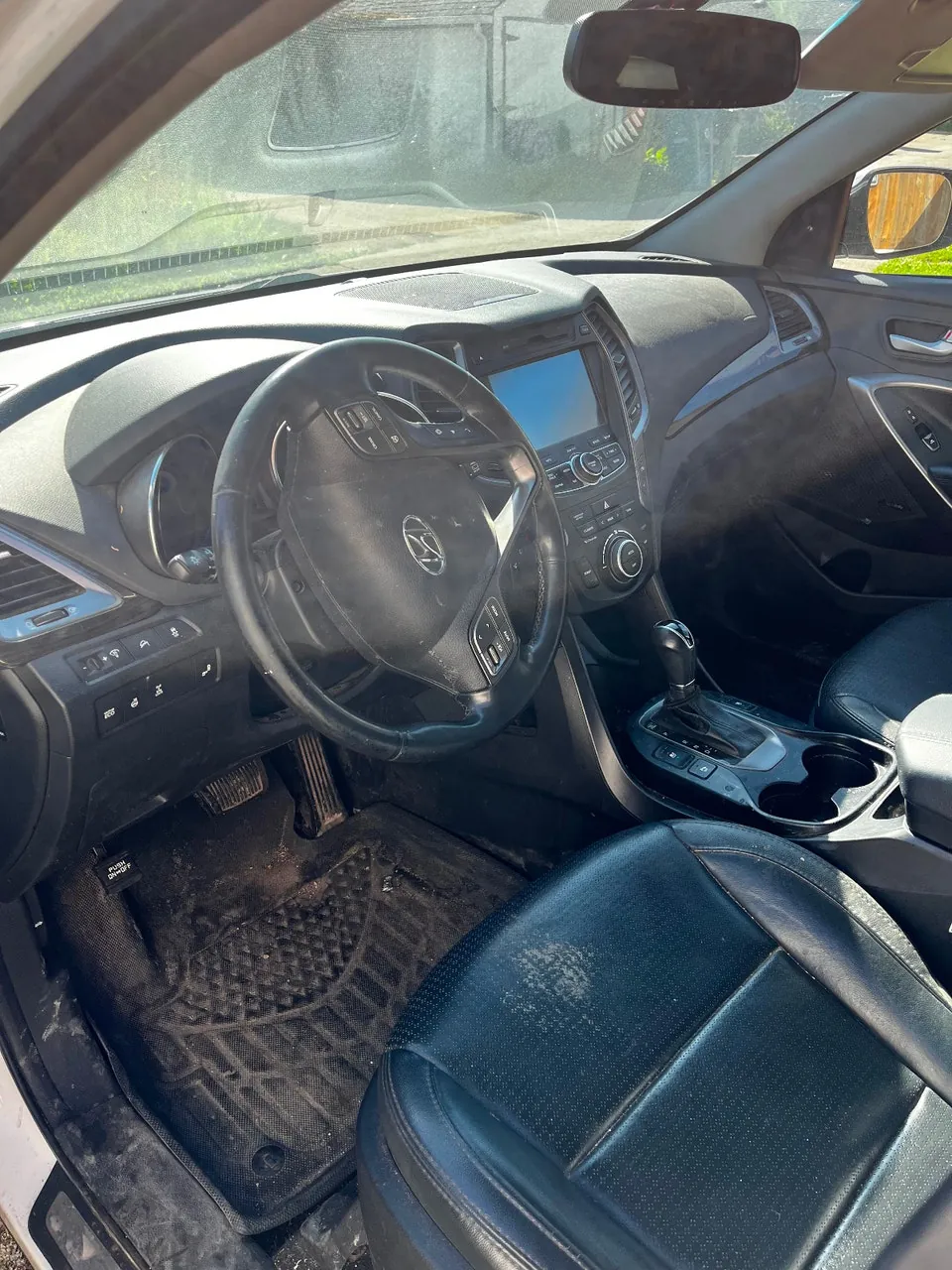 Hyundai Santa Fe 2015 photo 2