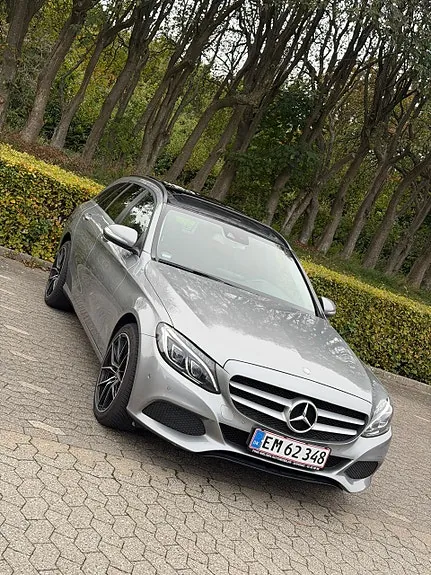 Mercedes-Benz C220 2015 photo 4