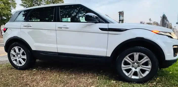 Land Rover Range Rover Evoque 2016 photo 4