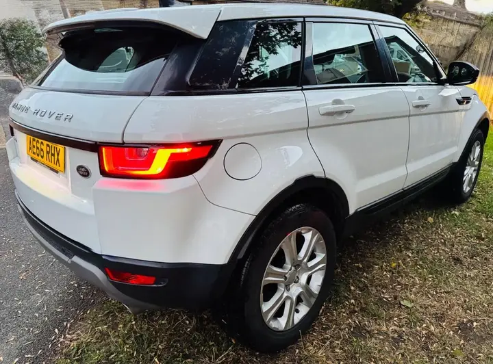 Land Rover Range Rover Evoque 2016 photo 5
