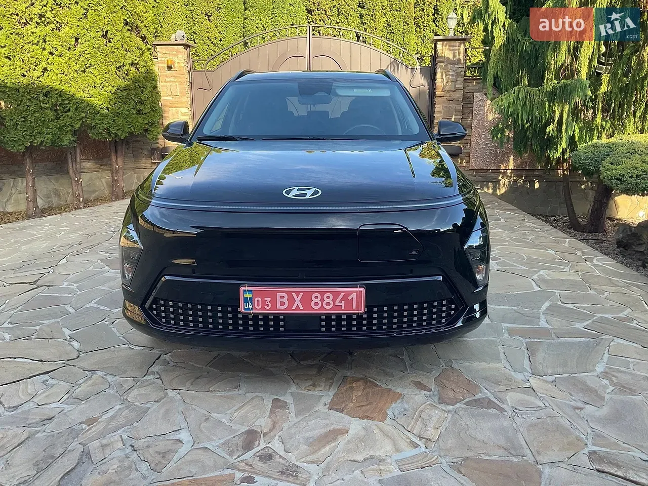 Hyundai Kona Electric 2024 photo 2