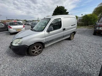Citroen Berlingo 2004 photo 2