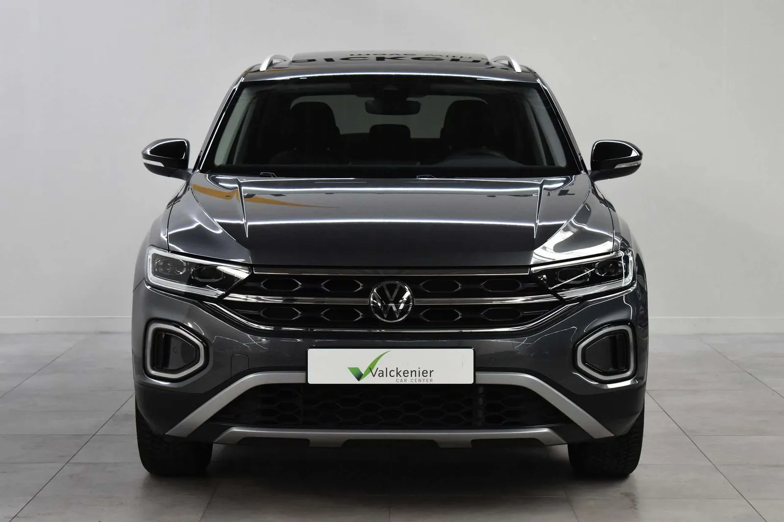 Volkswagen T-Roc 2022 photo 2