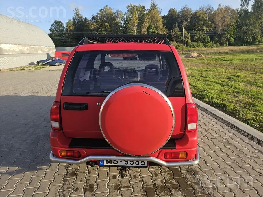 Suzuki Grand Vitara 2003 photo 3