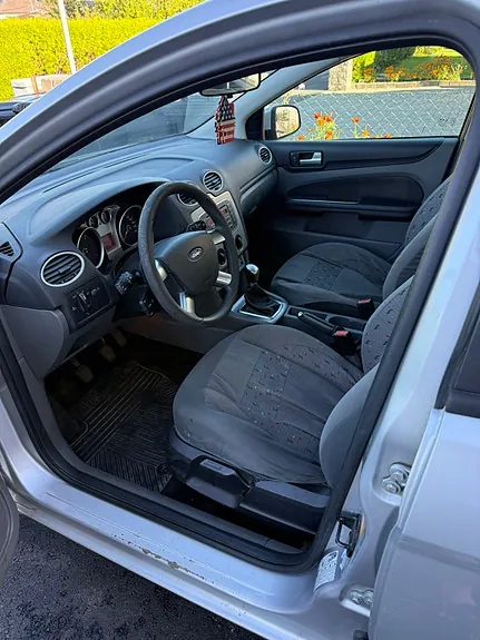 Ford Focus 2011 photo 5