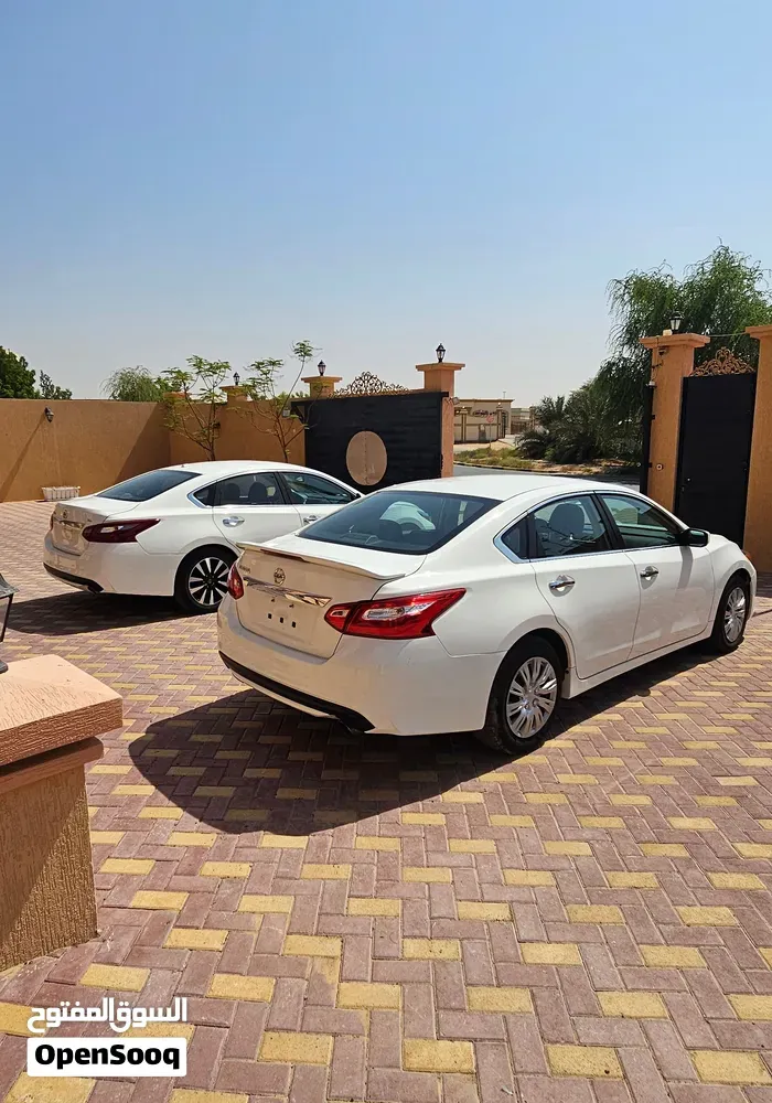 Nissan Altima 2018 photo 4