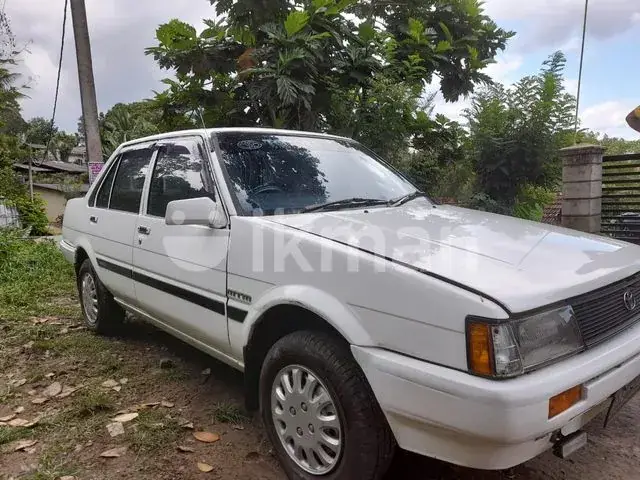 Toyota Corolla 1983 photo 3