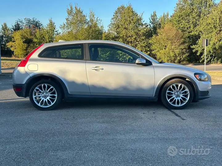 Volvo C30 2009 photo 3