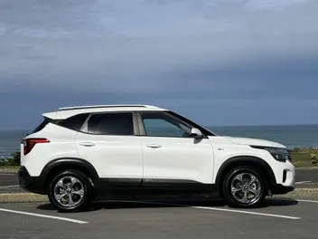 Kia Seltos 2024 photo 4