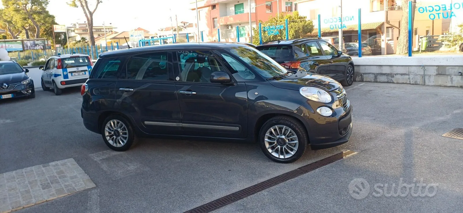 Fiat 500L 2014 photo 4