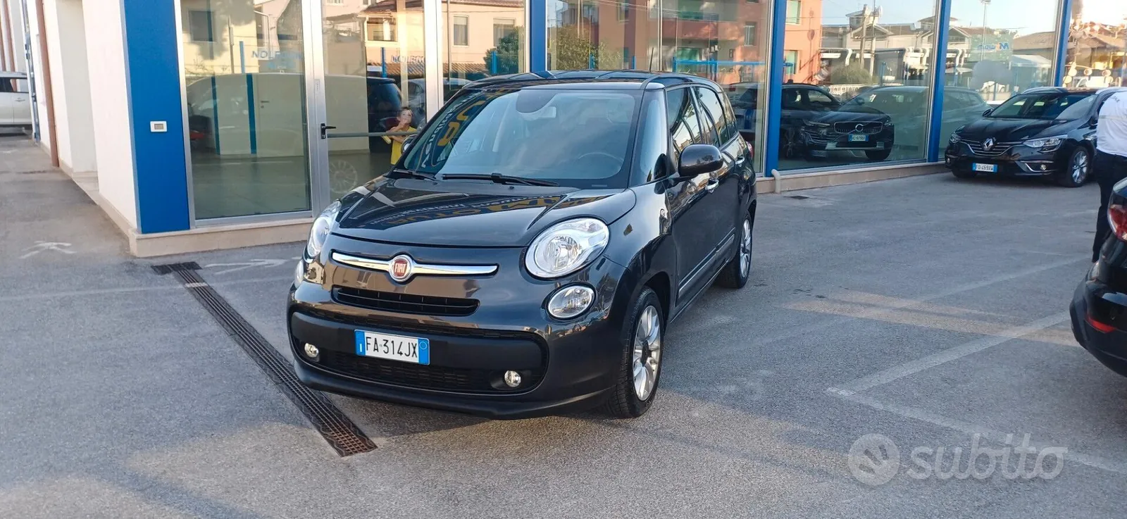 Fiat 500L 2014 photo 2