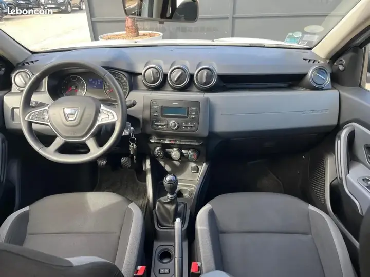 Dacia Duster 2019 photo 4