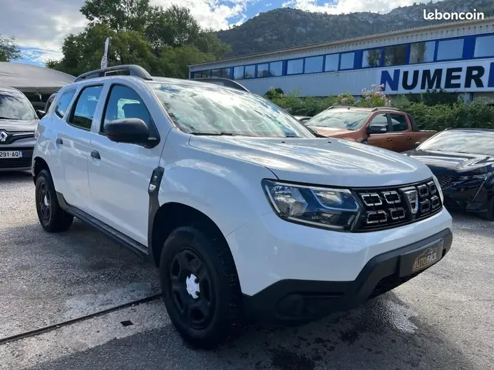 Dacia Duster 2019 photo 2