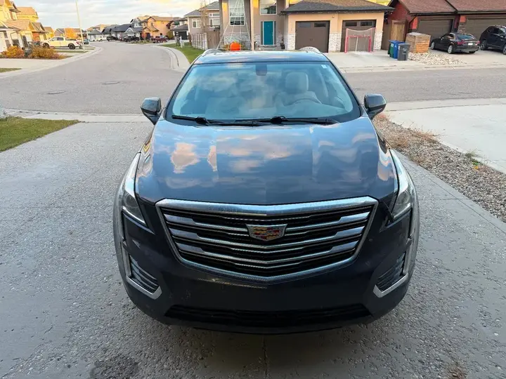 Cadillac Xt5 2017 photo 2