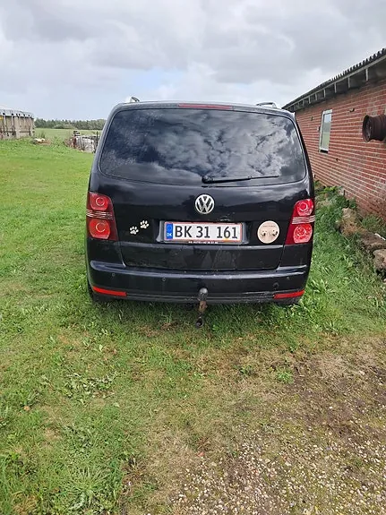Volkswagen Touran 2007 photo 3