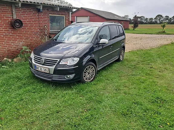 Volkswagen Touran 2007 photo 5