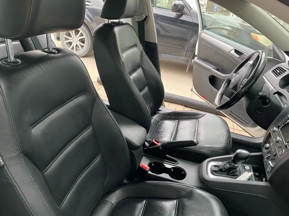 Volkswagen Jetta 2014 photo 3