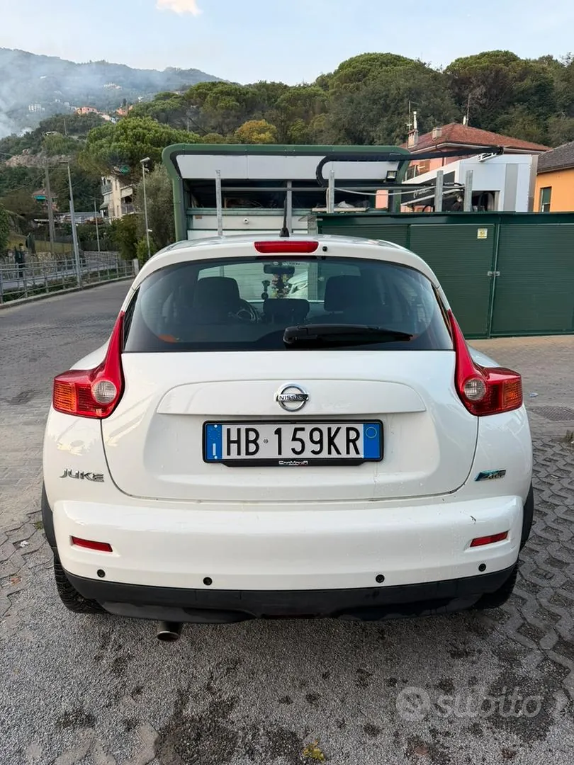 Nissan Juke 2012 photo 3
