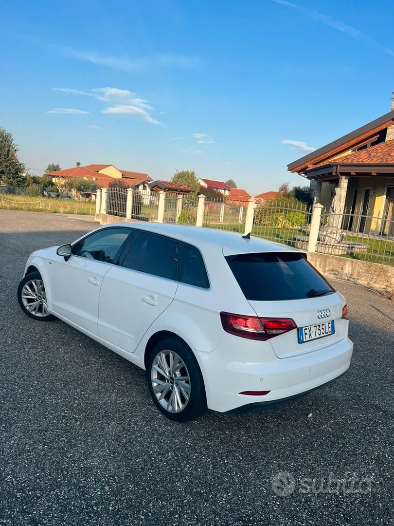 Audi A3 2019 photo 2