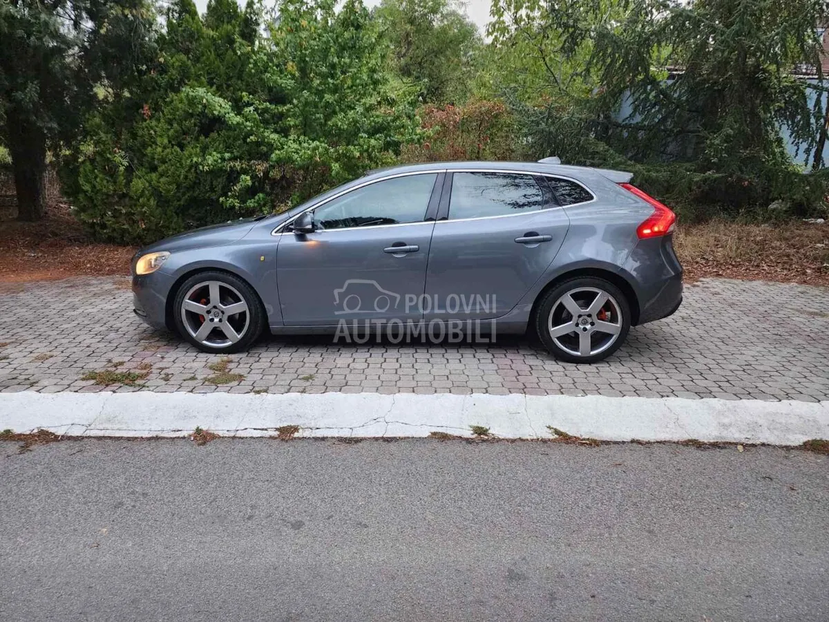 Volvo V40 2014 photo 4