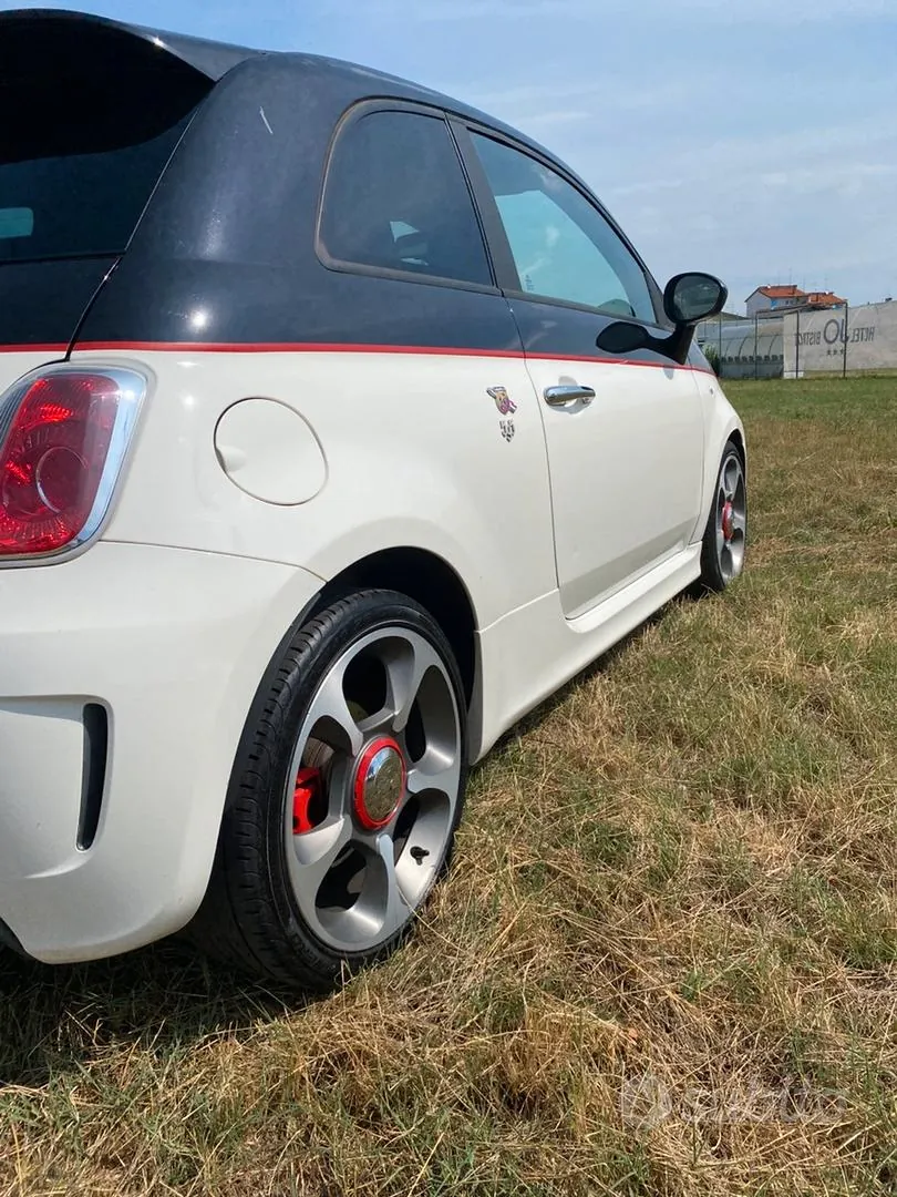Abarth 595 2013 photo 2