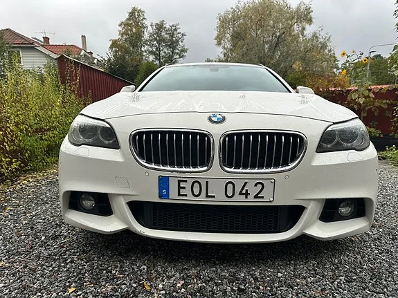 BMW 530D 2015 photo 2
