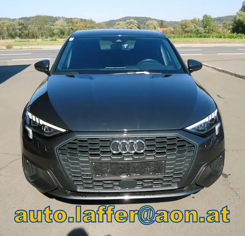 Audi A3 2023 photo 3