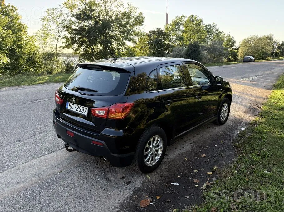 Mitsubishi Asx 2010 photo 5