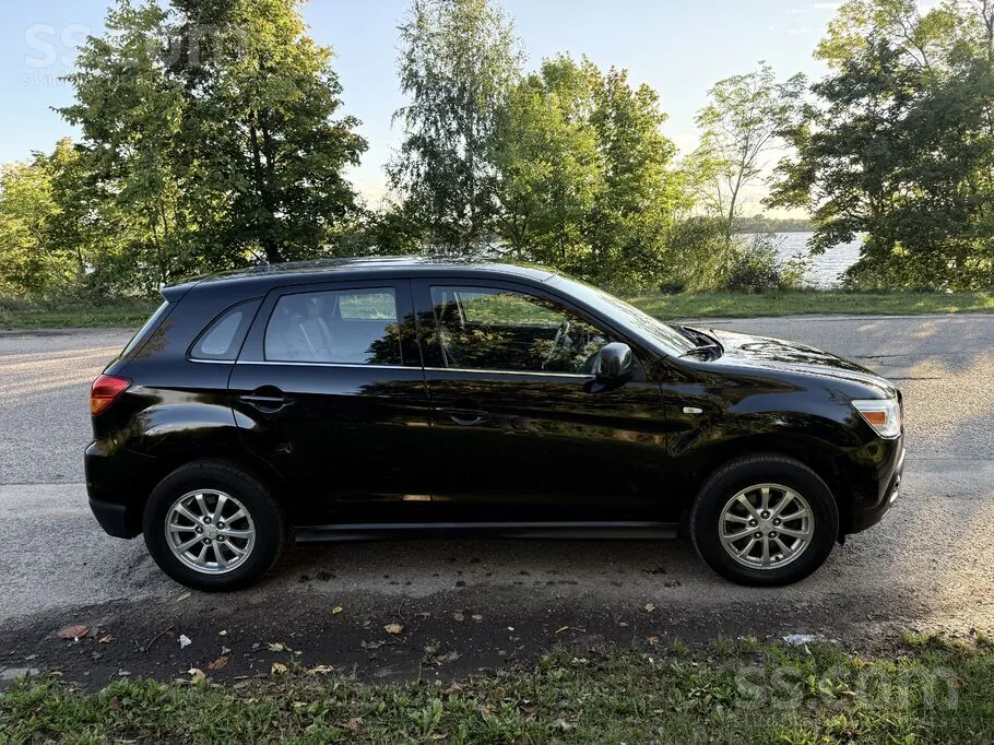 Mitsubishi Asx 2010 photo 4