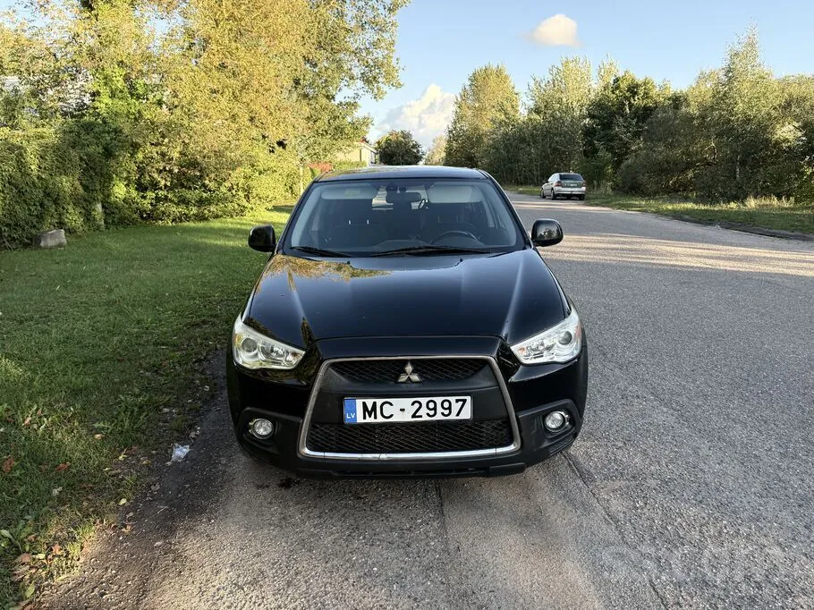 Mitsubishi Asx 2010 photo 2