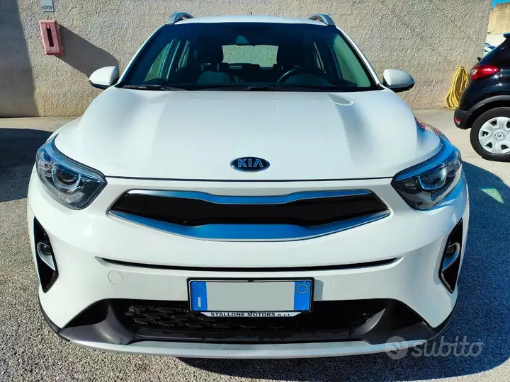 Kia Stonic 2020 photo 2