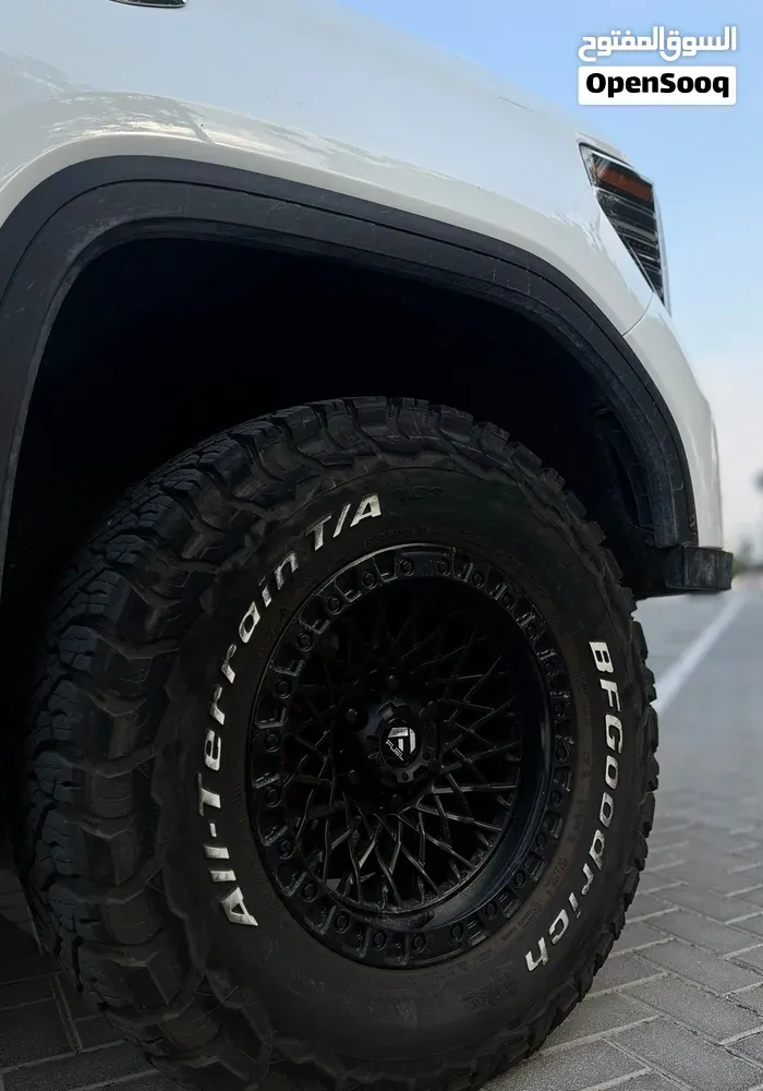 GMC Sierra Denali 2023 photo 4