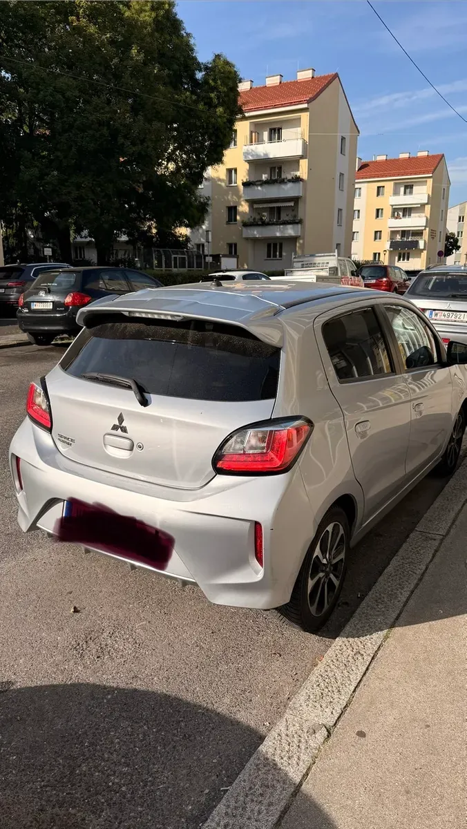Mitsubishi Space Star 2022 photo 2