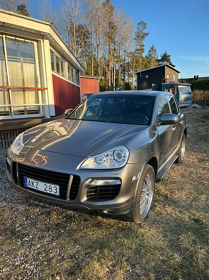 Porsche Cayenne Turbo 2008 photo 5