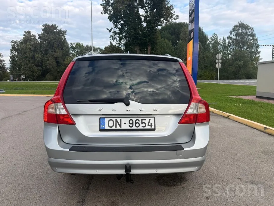 Volvo V70 2008 photo 5
