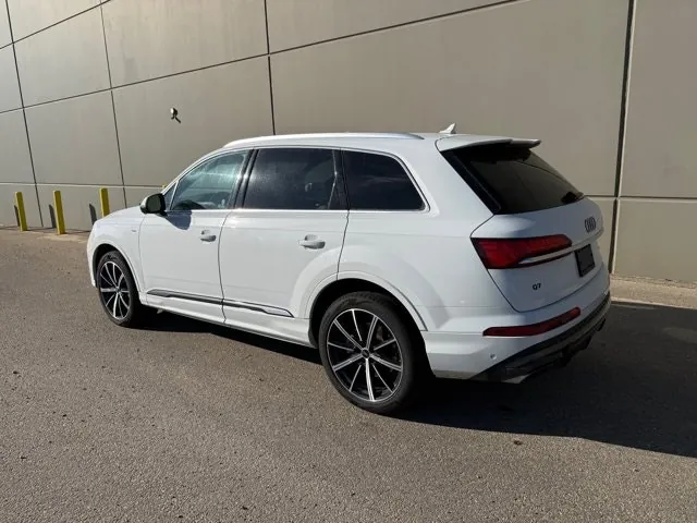 Audi Q7 2026 photo 4