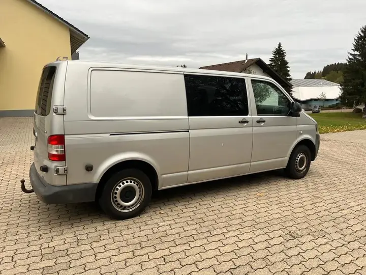 Volkswagen T5