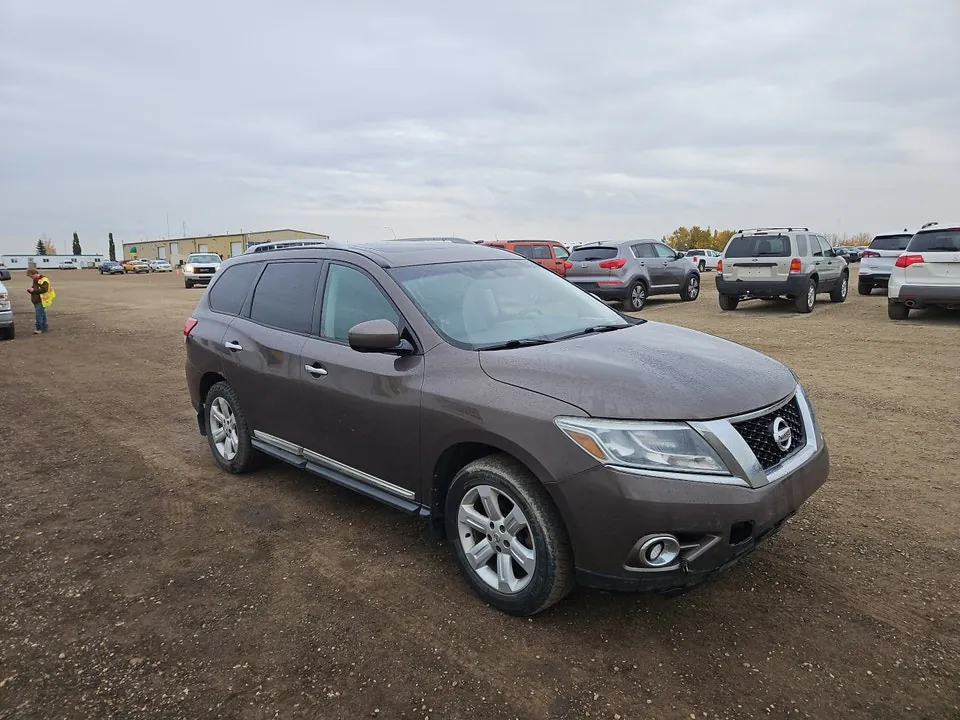 Nissan Pathfinder 2015 photo 4