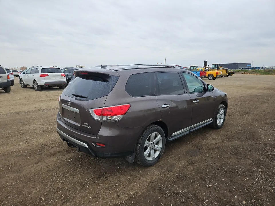 Nissan Pathfinder 2015 photo 3