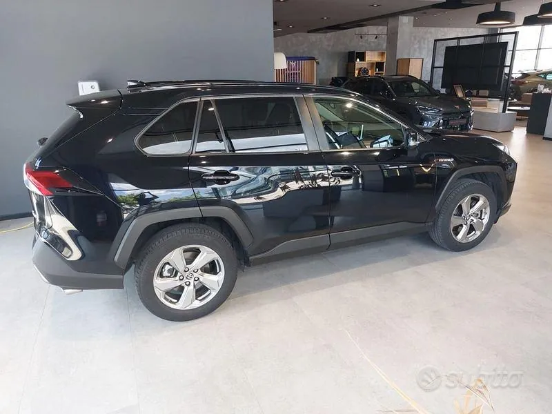 Toyota Rav4 2021 photo 3