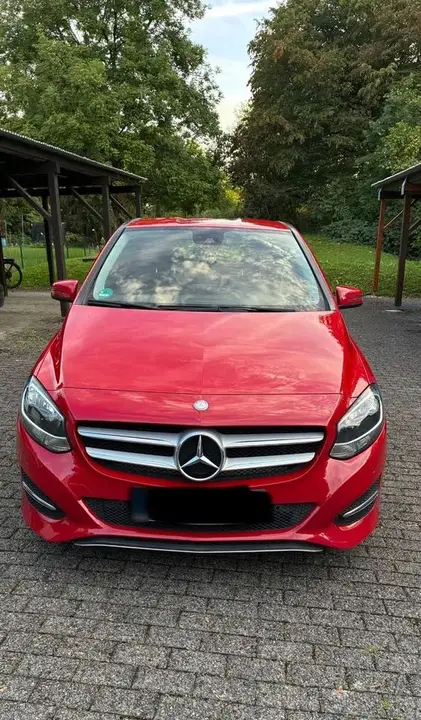 Mercedes-Benz B 250