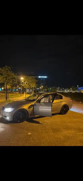 BMW 325I