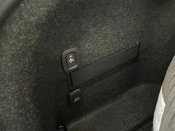 Polestar 2 2022 photo 4