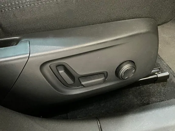 Polestar 2 2022 photo 5