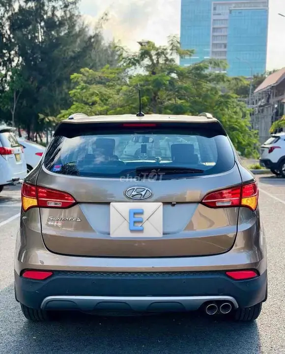 Hyundai Santa Fe 2015 photo 2