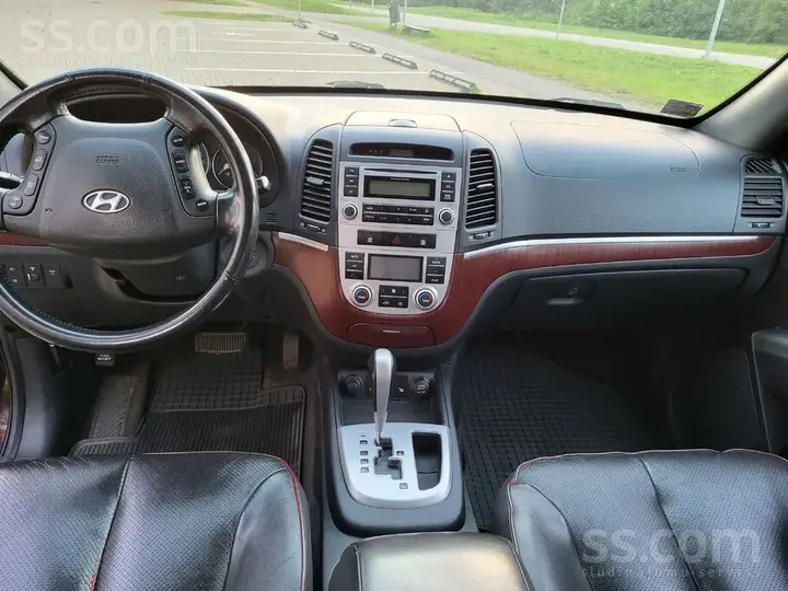 Hyundai Santa Fe 2007 photo 4