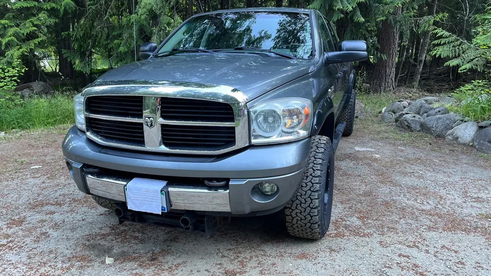 Dodge Ram 3500 Laramie 2007 photo 4